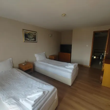 Olympic With Free Parking Guest house