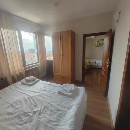 Olympic With Free Parking Guest house *