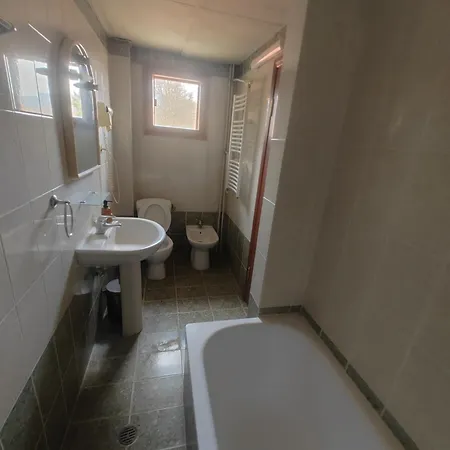 Olympic With Free Parking Pensjonat 3*