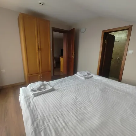 Olympic With Free Parking 게스트하우스