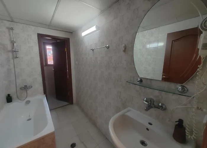 Olympic With Free Parking Konukevi