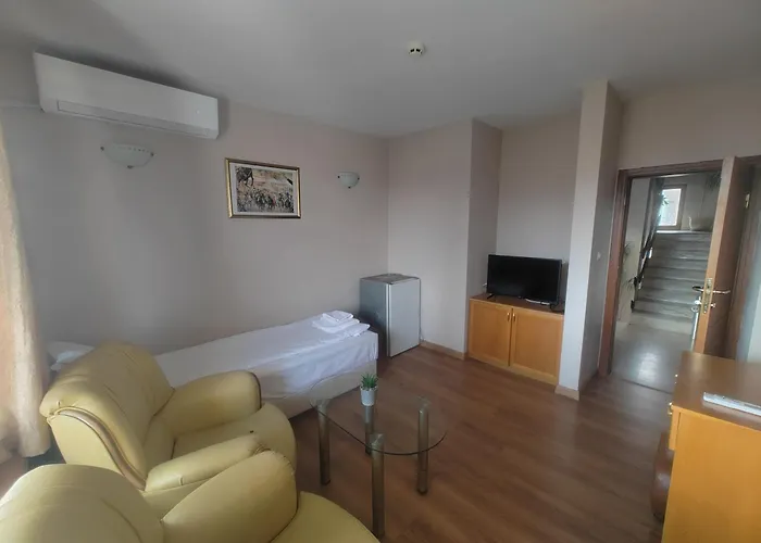 Konukevi Olympic With Free Parking 3*